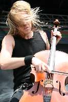 Apocalyptica 04 Hans Clijnk_thumb