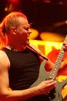 Battle-Beast-04-Hans-Clijnk_thumb