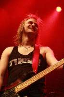 Battle-Beast-05-2015-Hans-Clijnk_thumb