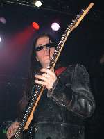 Chainsaw 01 Hans Clijnk_thumb