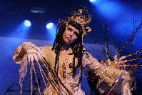 Faith And The Muse 04 Hans Clijnk_thumb