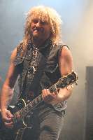 Gotthard 02 Hans Clijnk_thumb