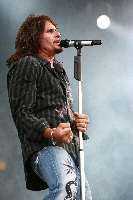 Gotthard 06 Hans Clijnk_thumb