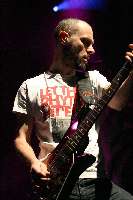 Guano-Apes-02-Hans-Clijnk_thumb