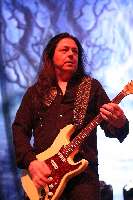 HammerFall-01-2015-Hans-Clijnk_thumb HammerFall-01-2015-Hans-Clijnk_thumb