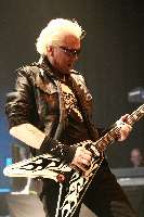 Michael Schenker 03 Hans Clijnk_thumb