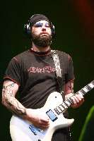 Mike Stone 02 Hans Clijnk_thumb