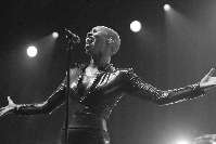 Skunk Anansie Hans Clijnk 05_thumb