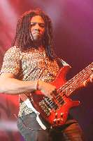 Steve-Vai-09-Hans-Clijnk_thumb