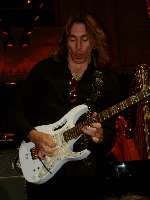 Steve Vai 01 Hans Clijnk_thumb