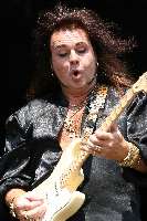 Yngwie Malmsteen 02 Hans Clijnk_thumb