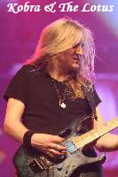 02-Kobra-And-The-Lotus-MFVF11-Hans-Clijnk_thumb