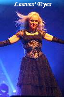 02-Leaves-Eyes-MFVF11-Hans-Clijnk_thumb