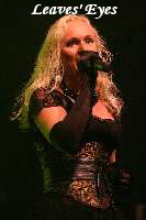 05-Leaves-Eyes-MFVF11-Hans-Clijnk_thumb