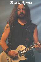 06-Eves-Apple-MFVF11-Hans-Clijnk_thumb